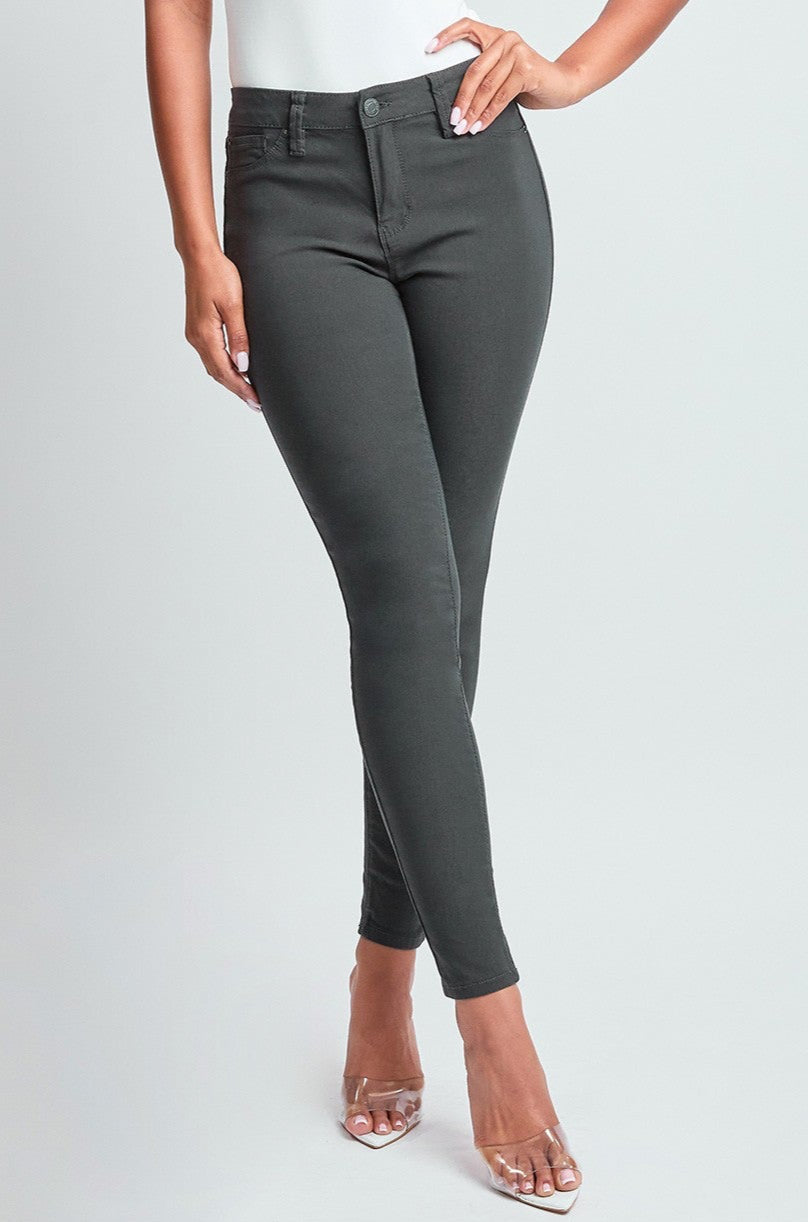 Hyperstrech Mid-Rise Skinny Jean in Charcoal Grey