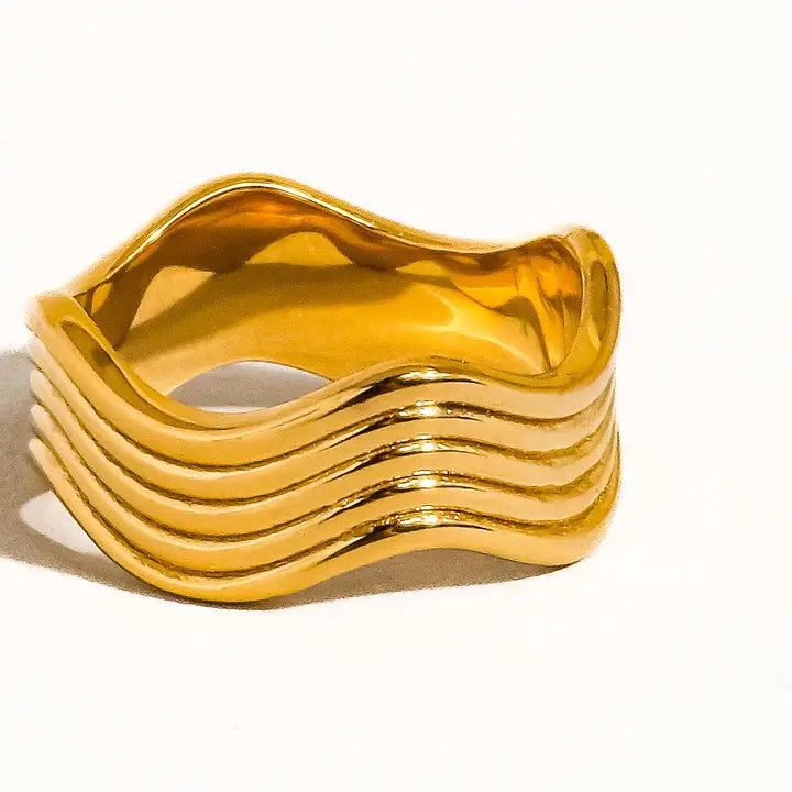 Ivan Wavy Ring