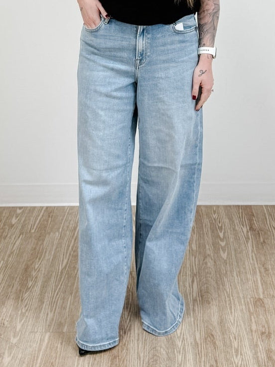 Clean Stretch High Rise Wide Leg Jean