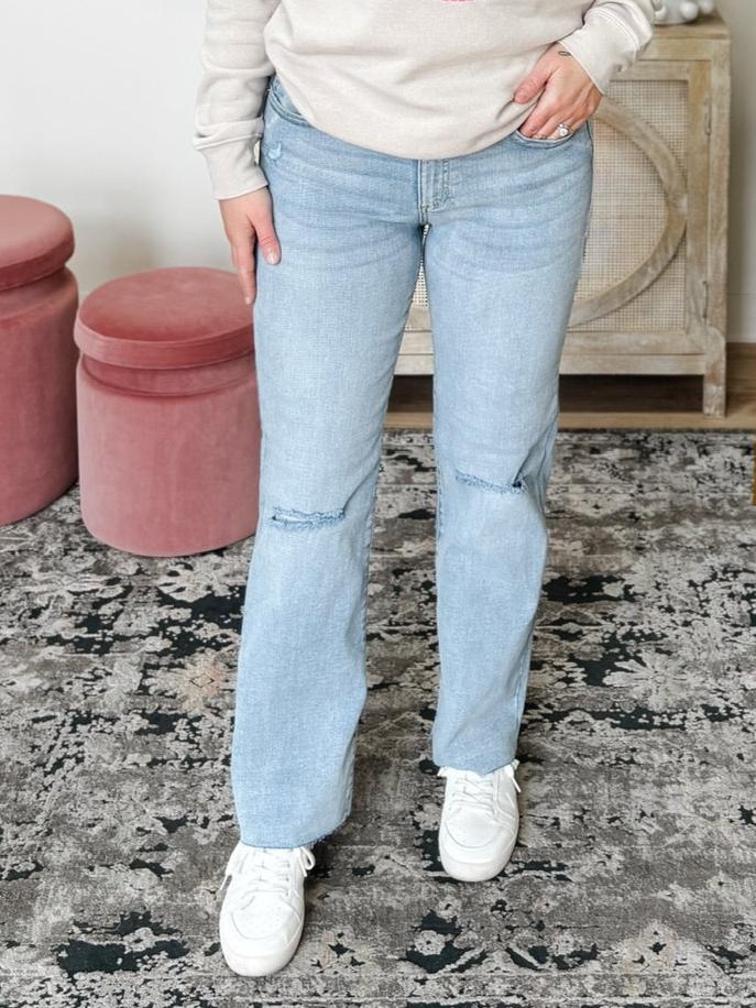 Mid Rise Ultra Stretch Slim Straight Leg Jeans in Light Blue