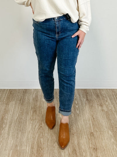 Claudia Slim Leg Jeans