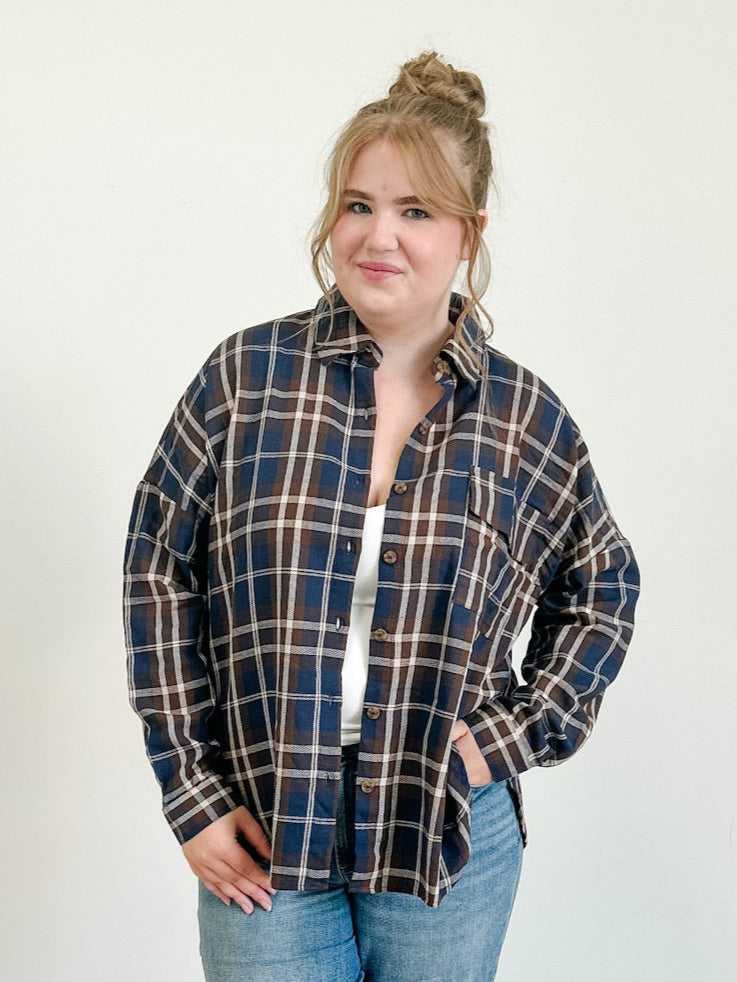 Plaid Button Down Pocket Detail Long Sleeve Shirt in Navy