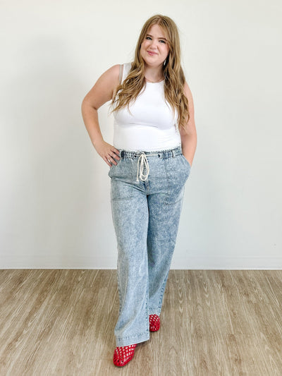 Wide Leg Denim Pant in Washed Blue Denim