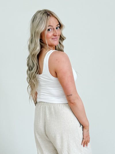 DEX Sleeveless Essential Tank in White