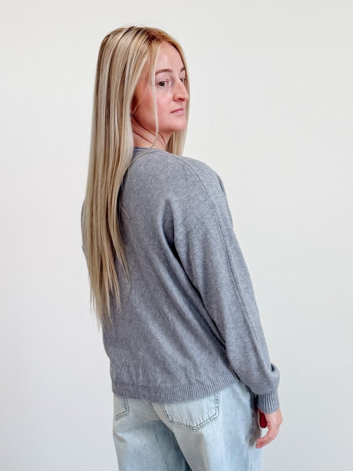 Front Seam Round Neck Sweater in Heather Grey