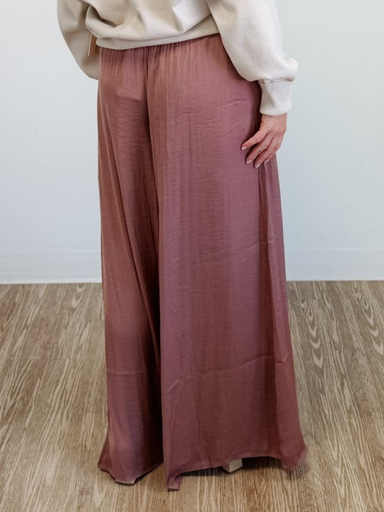 Smocked Waist Wide Leg Pant in Mauve
