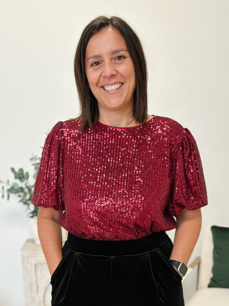 Half Puff Sleeve Sequin Top in Red