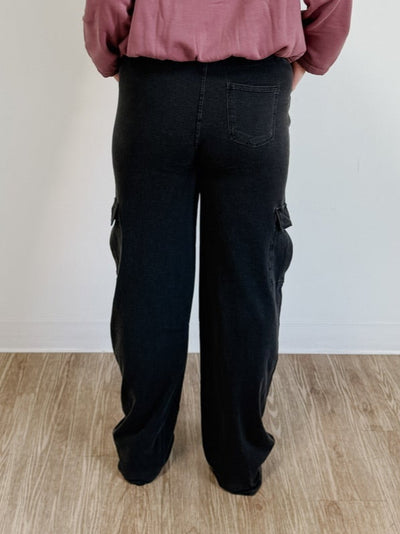 Mineral Wash Wide Leg Cotton Cargo Pants in Black