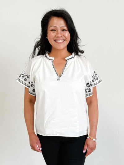 Floral Embroidered Short Sleeve Blouse