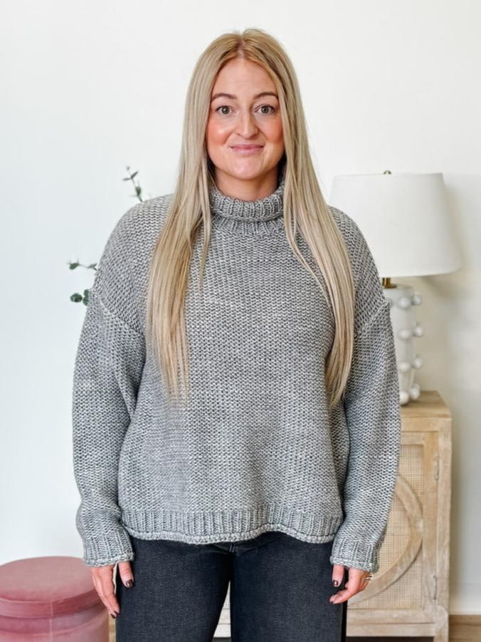 Oversized Mock Neck Chunky Sweater in Grey