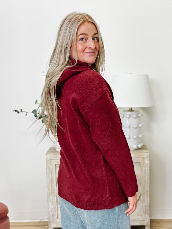 Relaxed Hooded Sweater Jacket in Burgundy