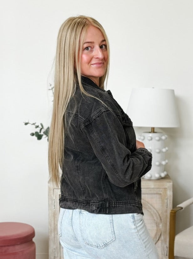 Oversized Boyfriend Denim Jacket in Black Wash