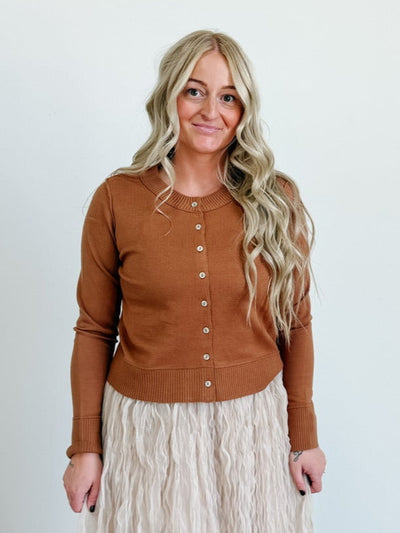 Easy Crewneck Cardigan in Toffee