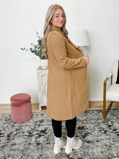 Notched Lapel Long Sleeve Buttoned Coat in Camel