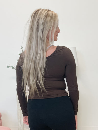 Recycled Butter Round Neck Long Sleeve Top	in Espresso