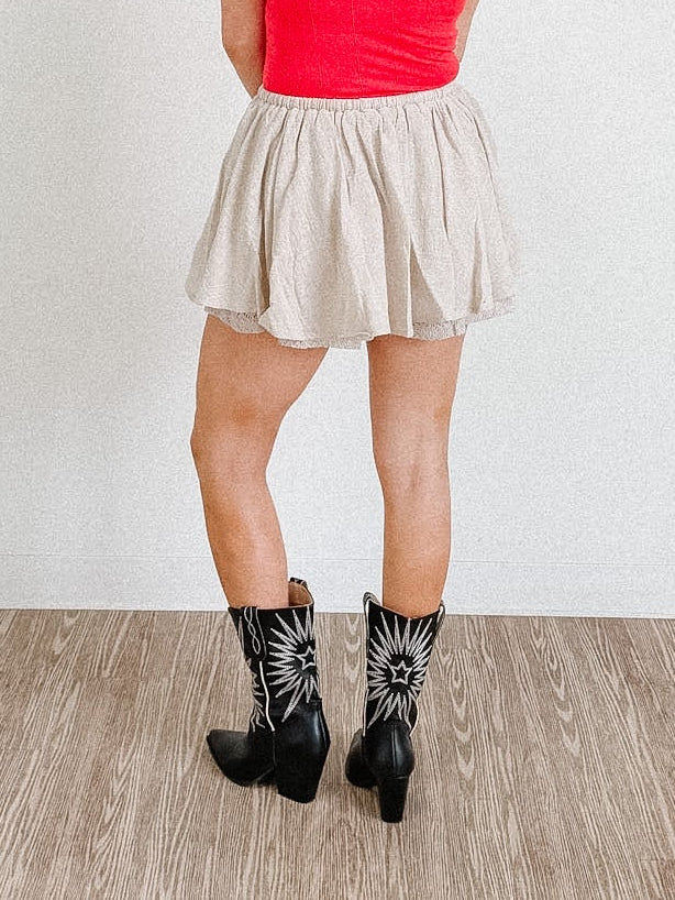 Cotton Gauze and Crochet Lace Gathered Drawstring Skort in Natural