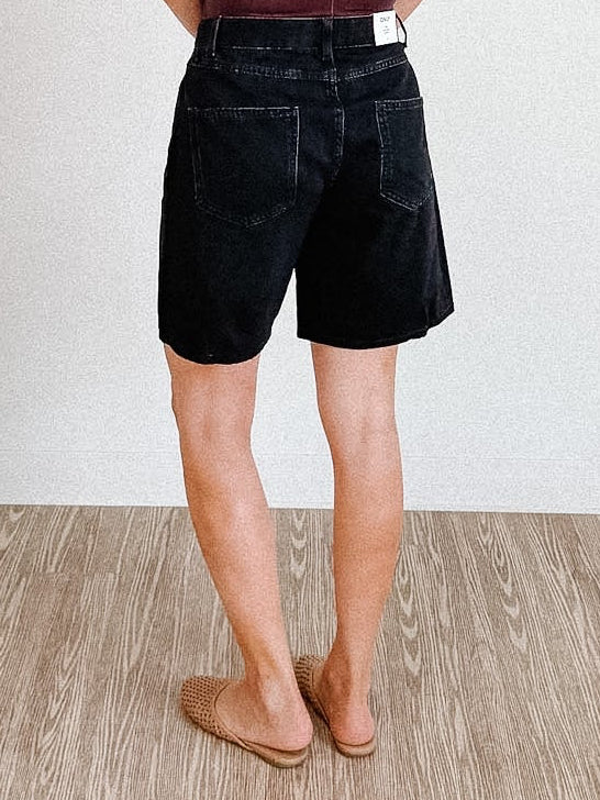 Lumi Denim Mom Short