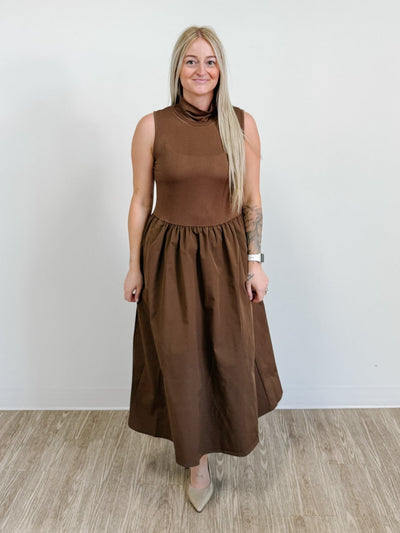 Sleeveless Mock Neck Midi Dress in Dark Brown