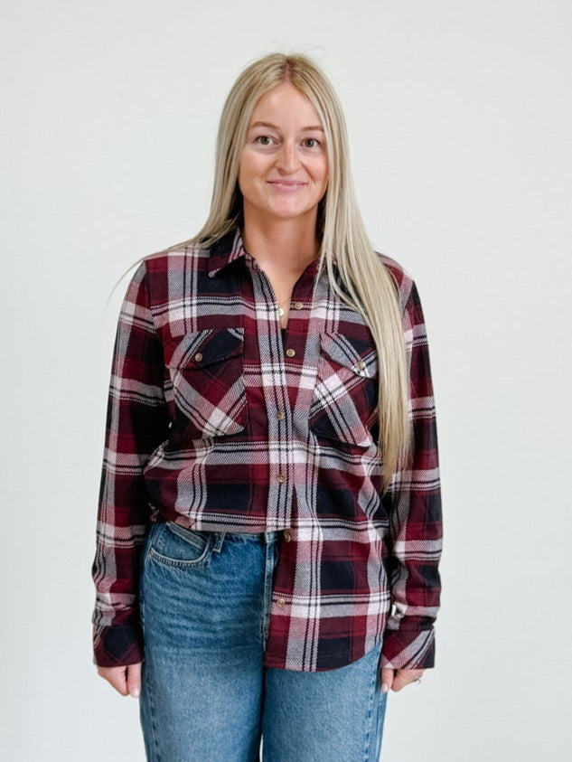 Cassian Shirt in Ruby /Navy Plaid