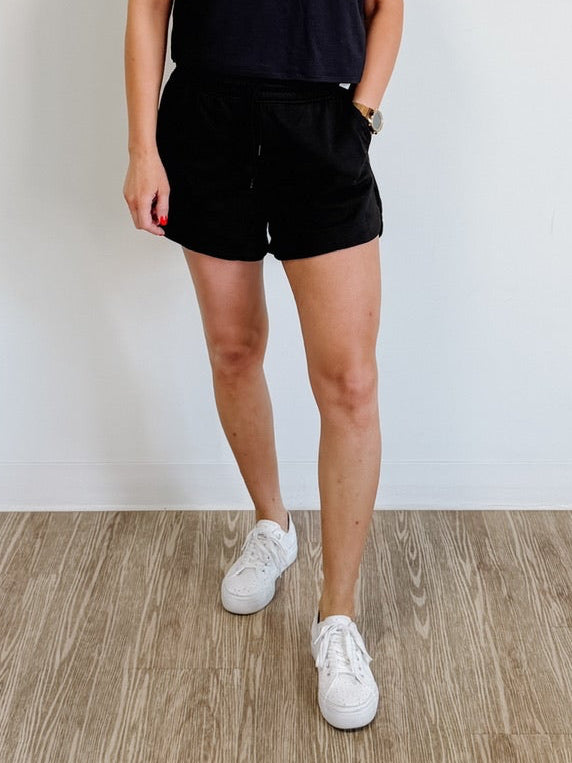 Scuba Elastic Waist Shorts With Pocket