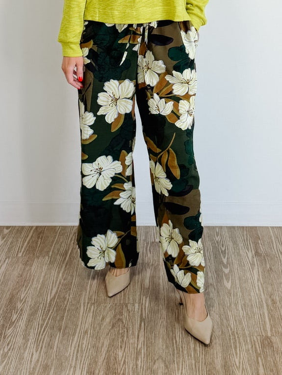 Wide Leg Flowy Pants in Palm Blossom