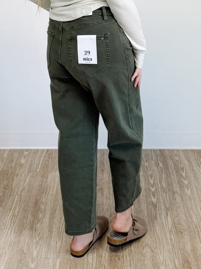 High Rise Ankle Straight Barrel Jean