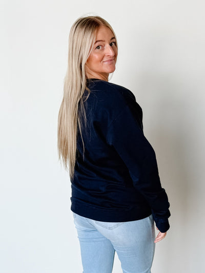 Lake Mode Cozy Crew Neck Sweatshirt in Navy