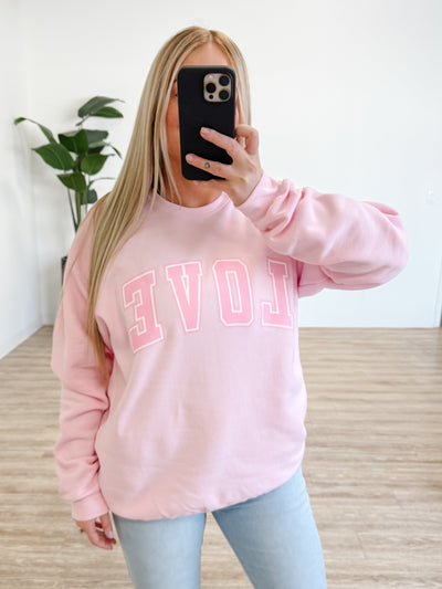 Love Varsity Cozy Crew Neck Sweatshirt in Light Pink