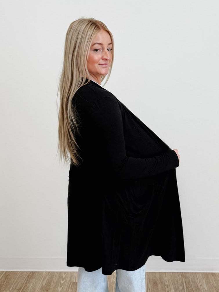 Slouchy Pocket Open Cardigan in Black