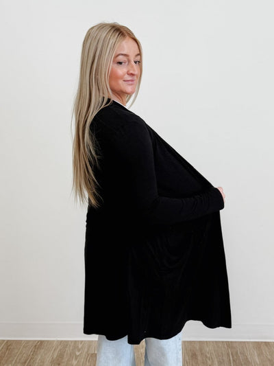 Slouchy Pocket Open Cardigan in Black