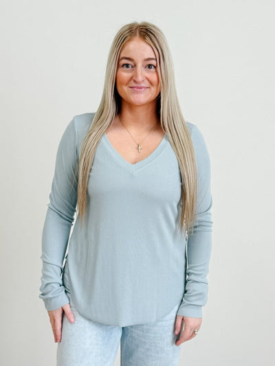 V-Neck Raw Edge Thumb Hole Top in Dusty Blue