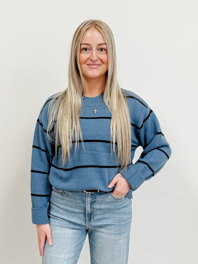 Round Neck Stripe Sweater in Dusty Blue / Black