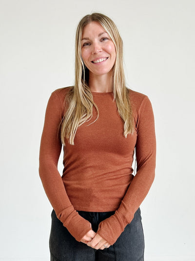 Brushed Long Sleeve Crewneck Tee in Chestnut Heather