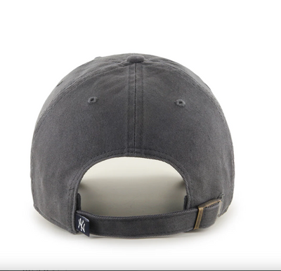 NY Yankees Clean Up Baseball Cap in Dark Grey