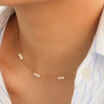 Petite Pearl Chokers