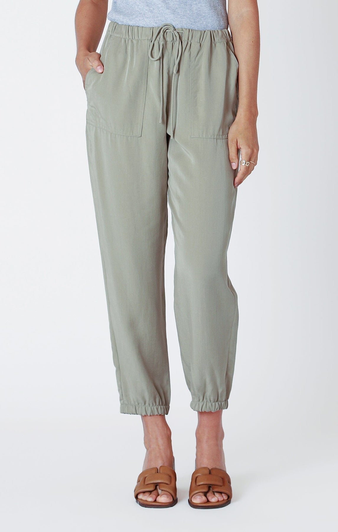 DEX Drawstring Jogger in Lattee